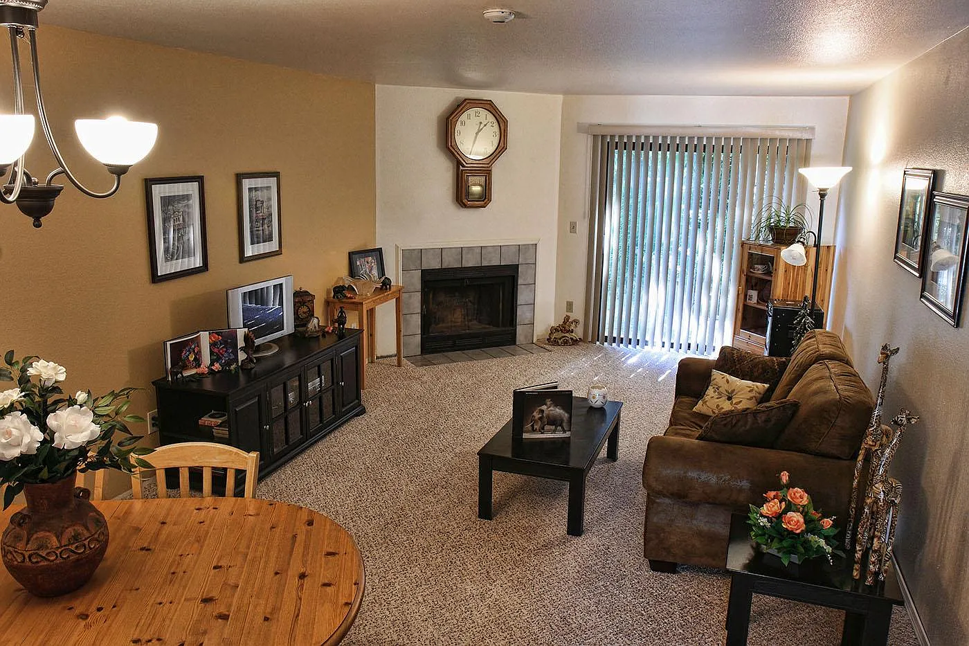 Hillside — Photo 1