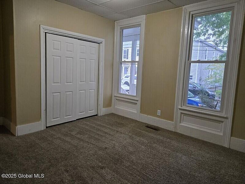 4th image of 157 Congress Street