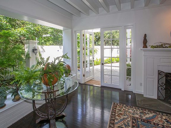 5th image of 2380 Huntington Dr