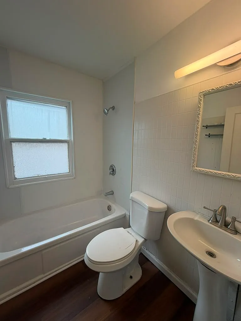3 bed, 2070 sqft, $1,445 — Photo 4