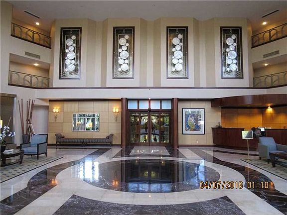 3rd image of 19101 NE 36th Ct APT 111