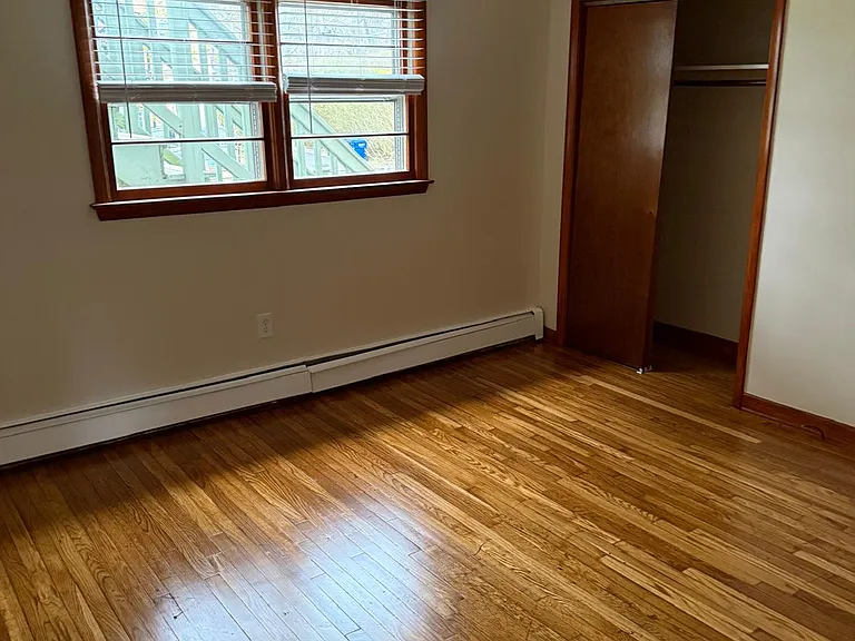 10 Dresser St #2 — Photo 10