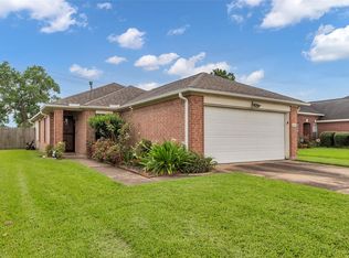 16511 Lazy Ridge Rd, Houston, TX 77053