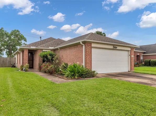 16511 Lazy Ridge Rd, Houston, TX 77053