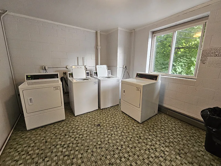 152 Fountain St #2H1 — Photo 4