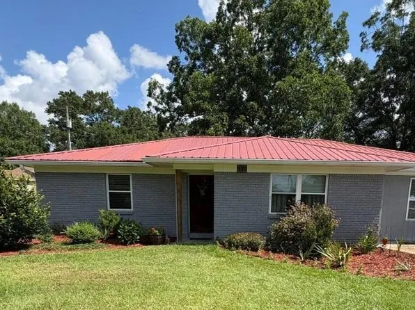 337 Ten Mile Church Rd, Perkinston, MS 39573