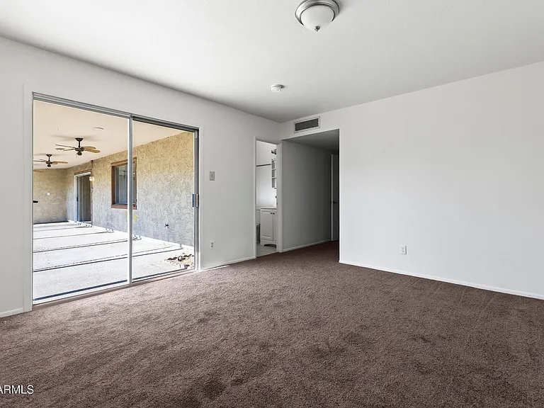 5212 N 67th Dr — Photo 26