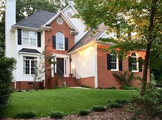 9 Lookout Ln, Greenville, SC 29609