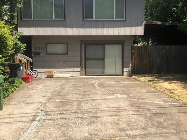 2211 Arthur St, Eugene, OR 97405