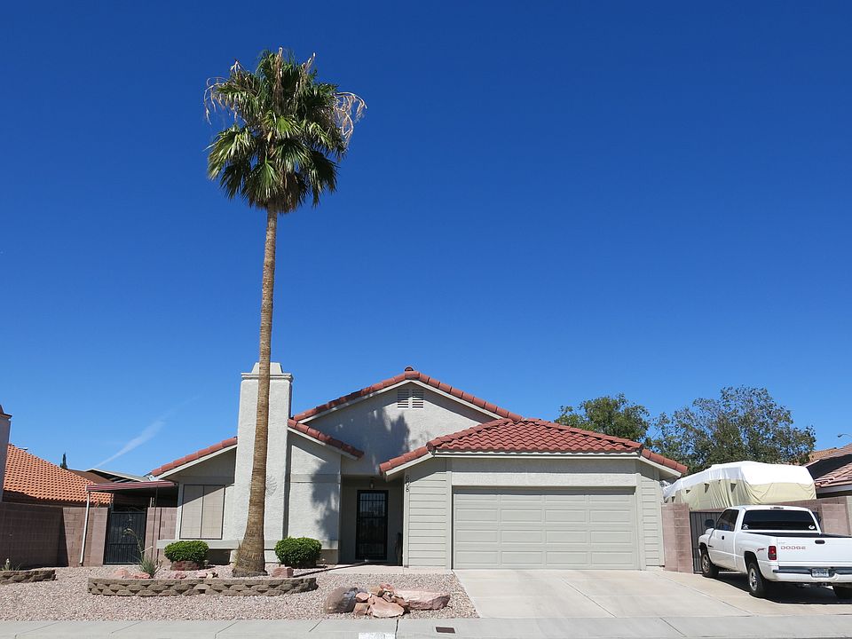 1st image of 608 Paloma Dr