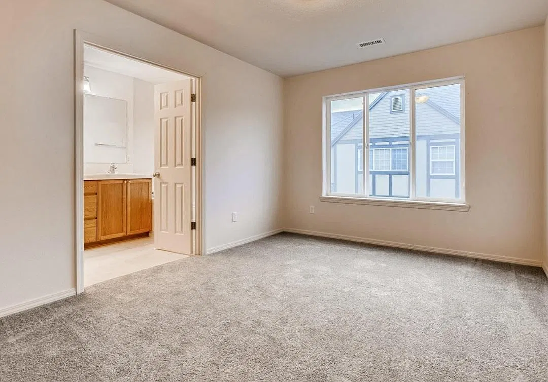 2 bed, 1498 sqft, $2,200 — Photo 4