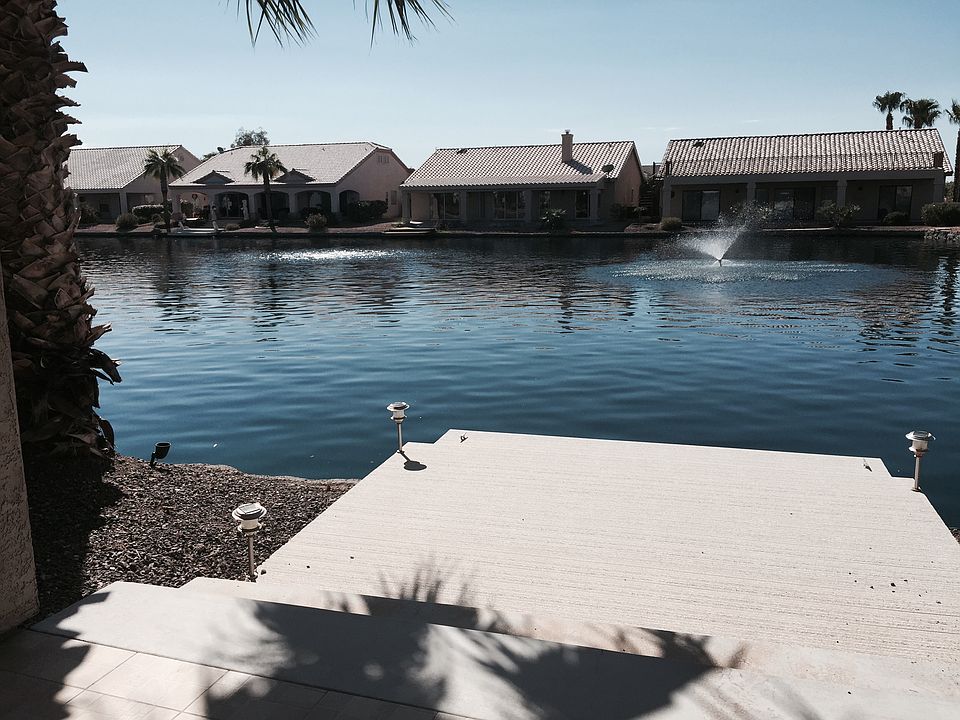 1st image of 2018 E Lago Grande Pl