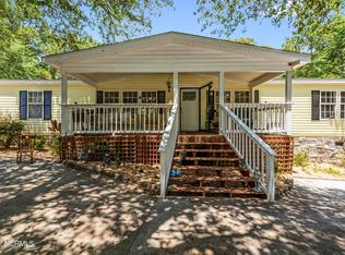 818 Moss Ct NE, Leland, NC 28451