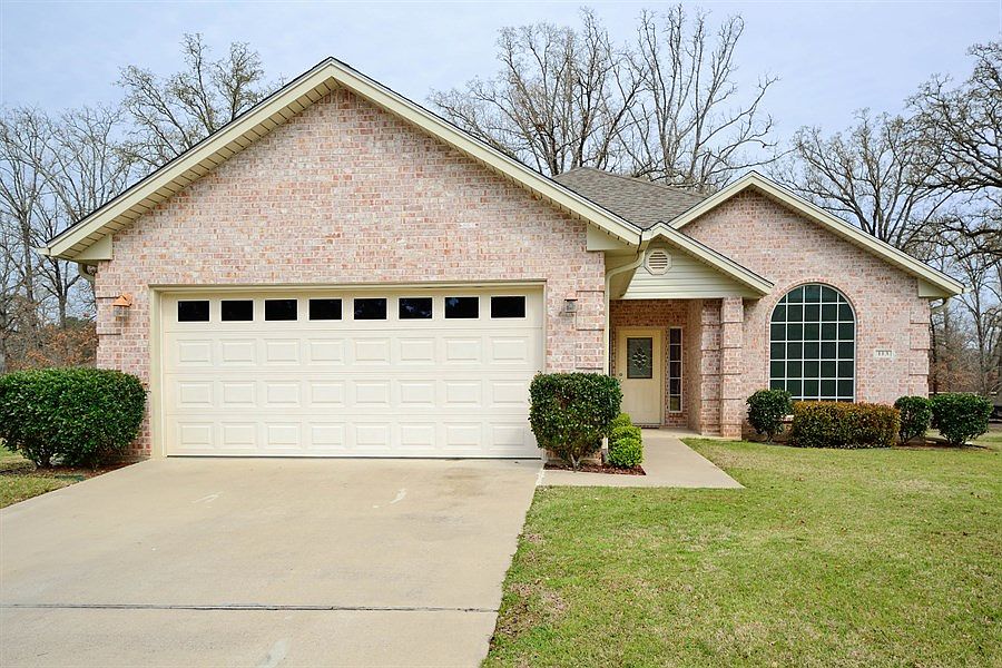 1st image of 113 Jasmine Ct