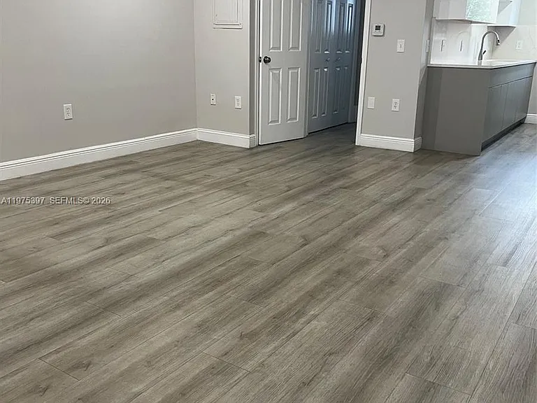 1901 Johnson St #2 — Photo 3