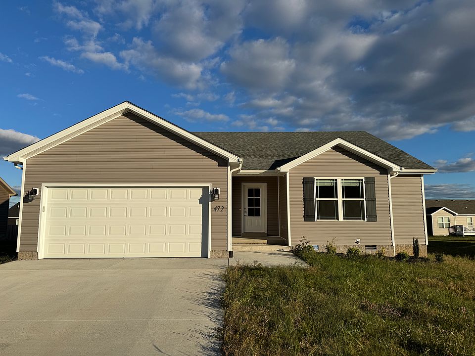 1st image of 472 Lansing Ln