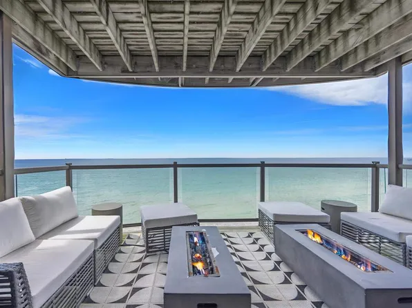 307 Michigan Ave #1-2-9, Charlevoix, MI 49720