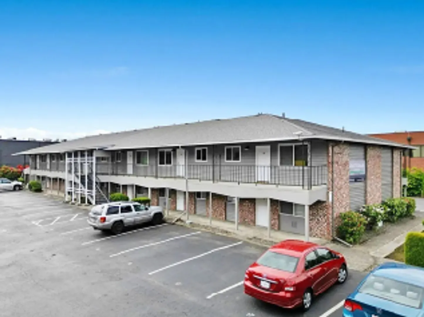 Oak Terrace Apartments — Photo 3