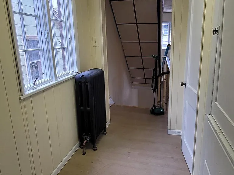 123 S 5th St — Photo 25