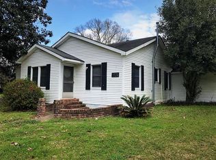 404 Garden Dr, Simmesport, LA 71369
