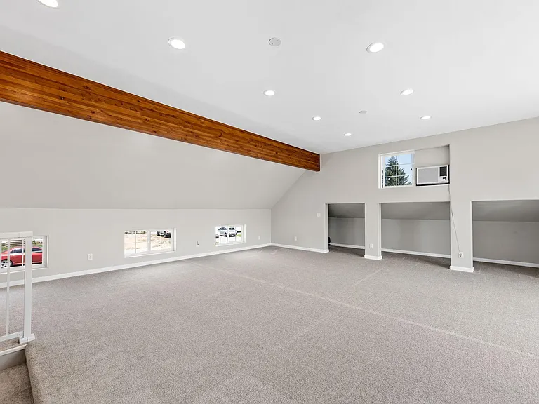 15906 E Broad Ave — Photo 5