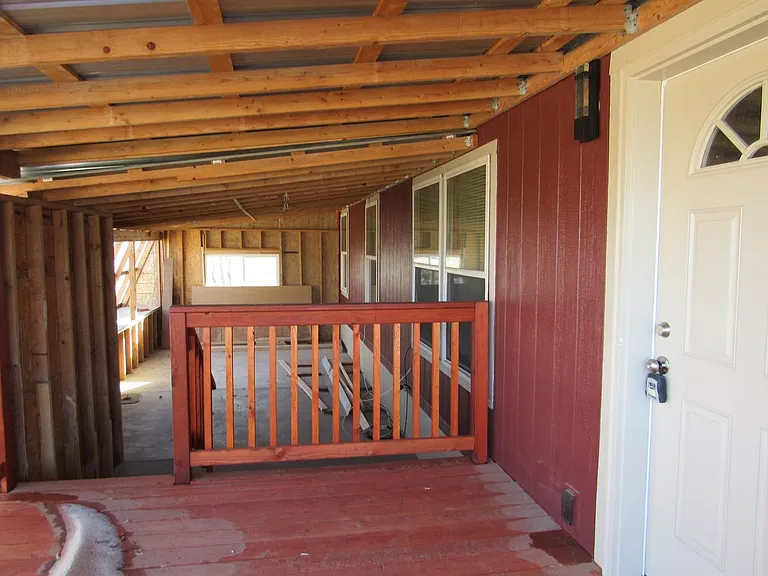 5211 W Pontiac St — Photo 6
