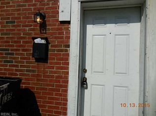 1353 White Birch Ln, Virginia Beach, VA 23453