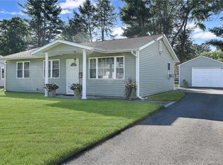 19 Hardwood Rd, Plainville, CT 06062