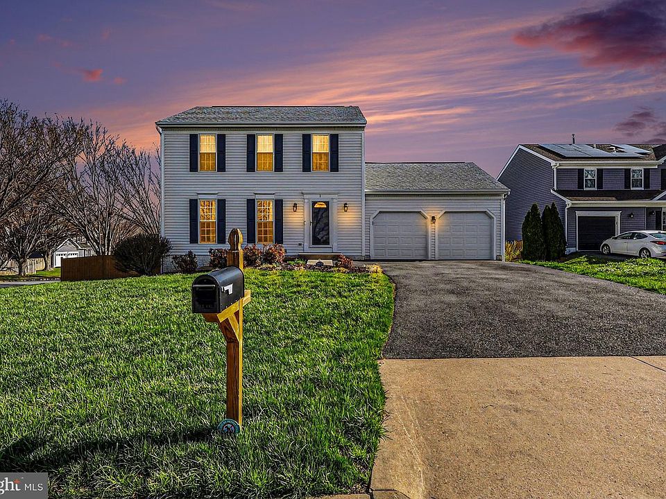 1st image of 1 Crosswood Pl