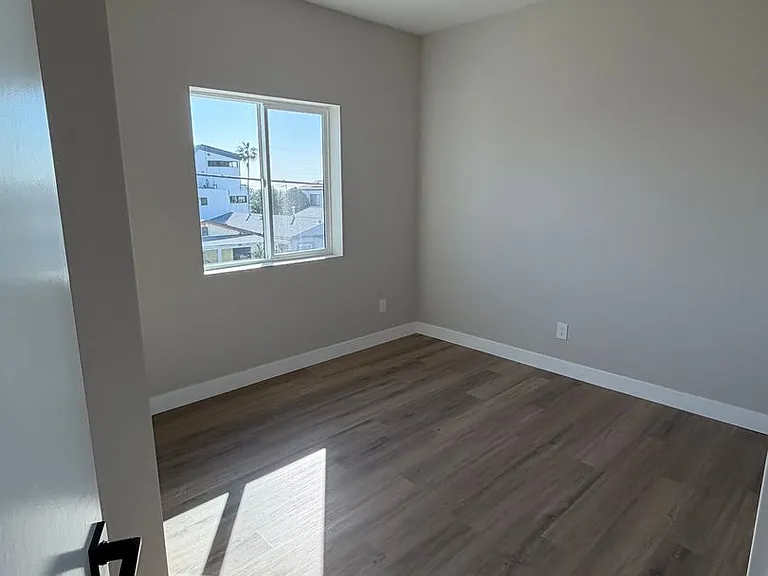 3365 A St #3 — Photo 5