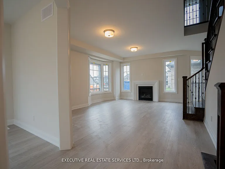 612 Wedlock Ln — Photo 6