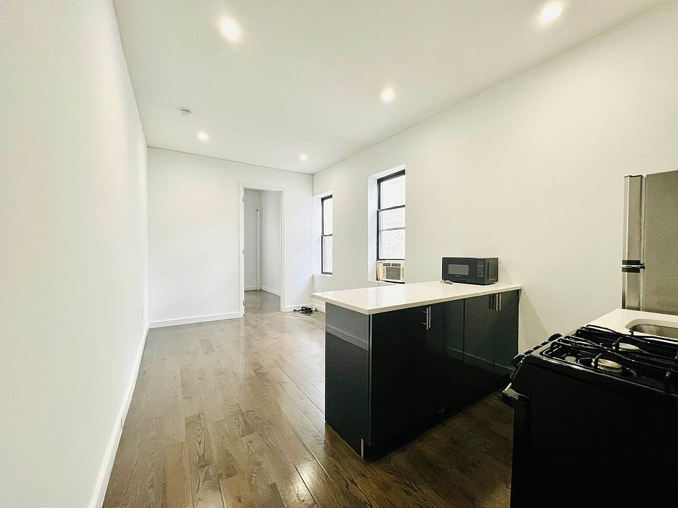 1st image of 185 Mulberry St #22
