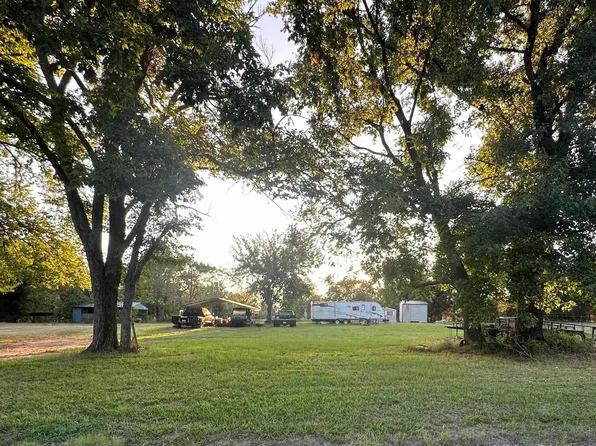 S 11650 And 11652 Fm #269, Pickton, TX 75471