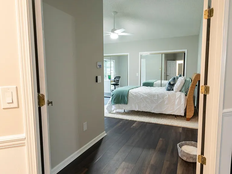 713 Chesswood Ct — Photo 5