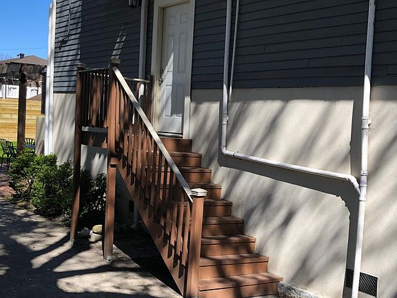 2nd image of 4333 S Prieur St