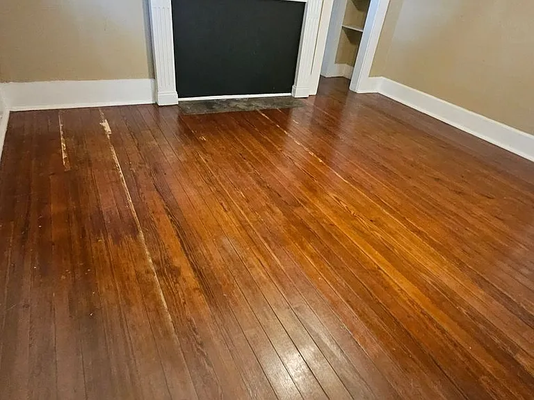 735 N Westmoreland Dr — Photo 3