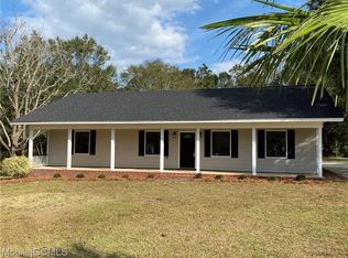 7152 N Woods Dr, Semmes, AL 36575