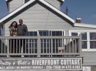 1304 NE Bond St, Peoria, IL 61603