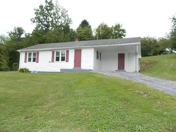 301 Jordan Ln, Marion, VA 24354