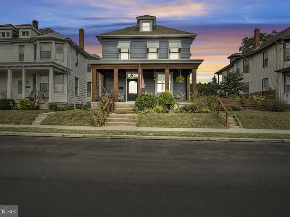 2517 S 2nd St, Steelton, PA 17113