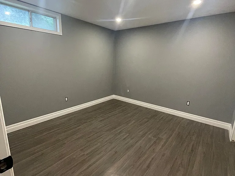 1 Joyce Pl #BASEMENT — Photo 9