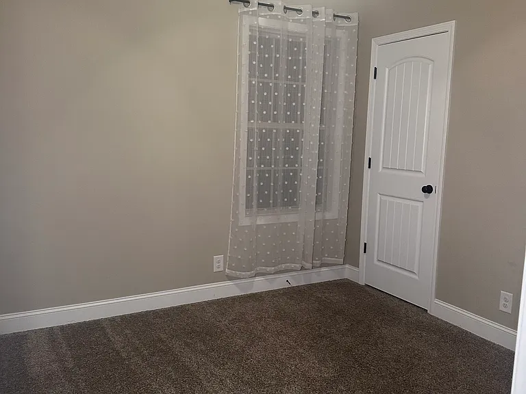 1124 Eagles View Dr — Photo 24