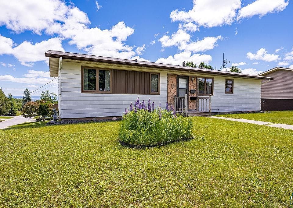 1st image of 1634 Cliff Ave