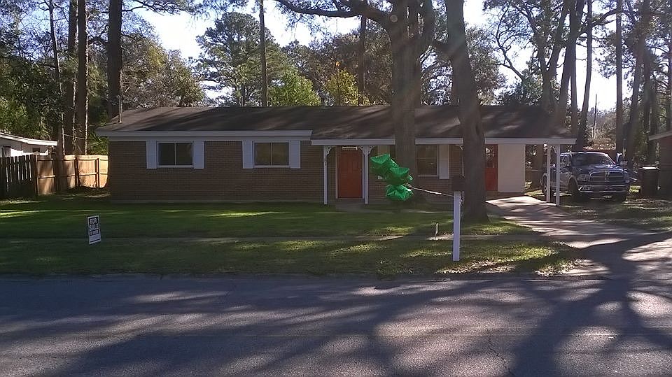 1st image of 181 Stafford Ave
