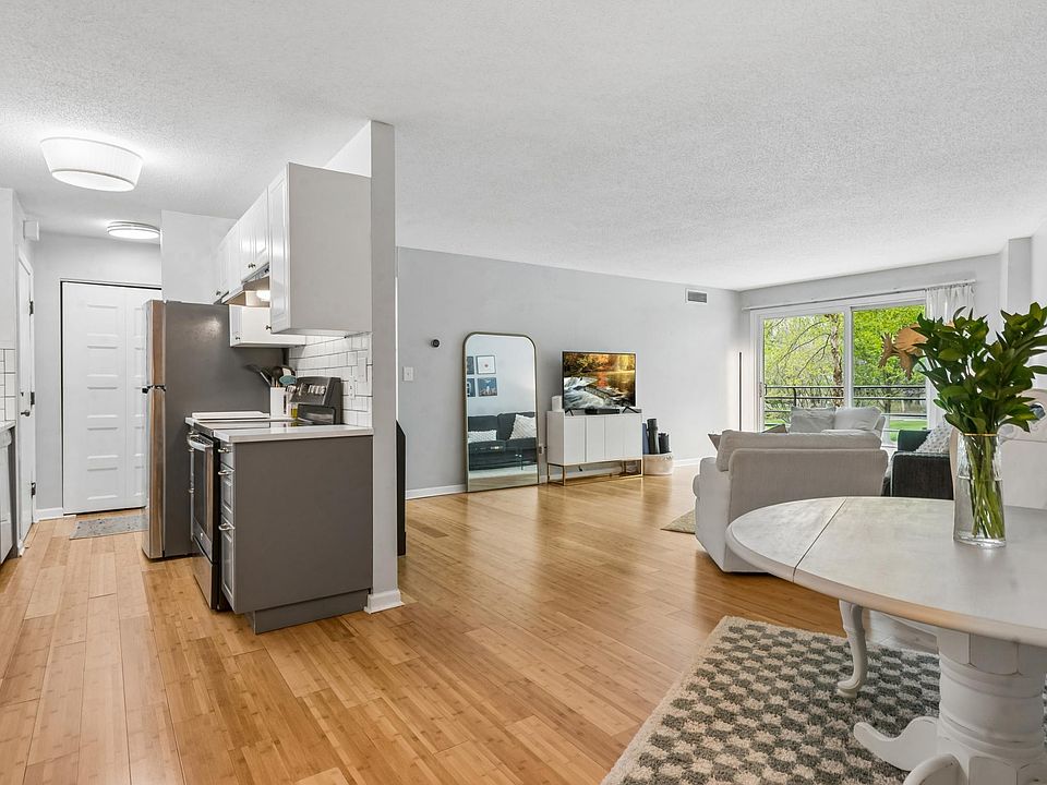1st image of 1200 Nicollet Mall APT 307
