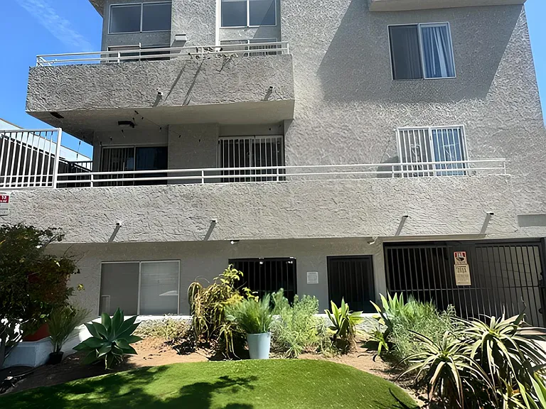 11840 Venice Blvd #103 — Photo 13