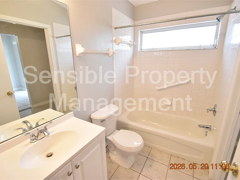 12116 Feldwood Creek Ln — Photo 23
