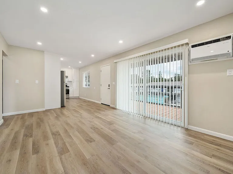 5340 Olmeda Ave — Photo 1
