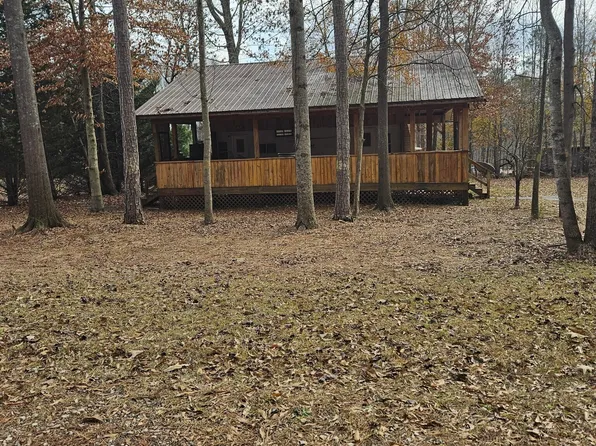 36 Oakwood Rd, Lavonia, GA 30553