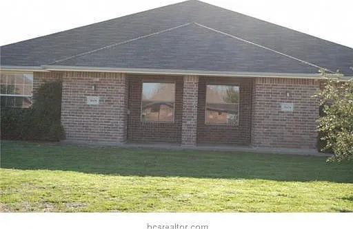 3606 Glenna Ct — Photo 1